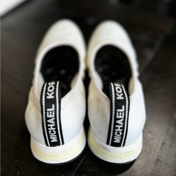 GUC Michael Kors Upton Sport Ballet Flat Women’s - Picture 13 of 13